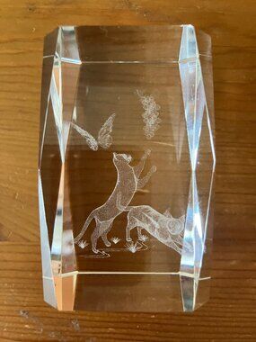 Paperweight 3D crystal glass cat design preowned 3x2x2